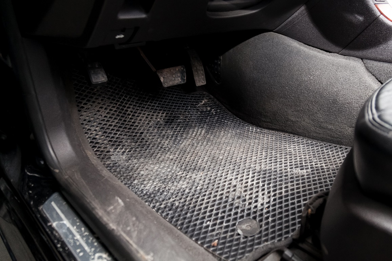 When Should You Change Your Car Mats?