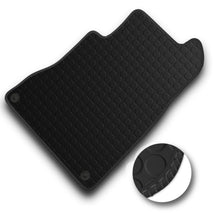 PENNY ROUND RUBBER - Black Car Mat With Black Trim